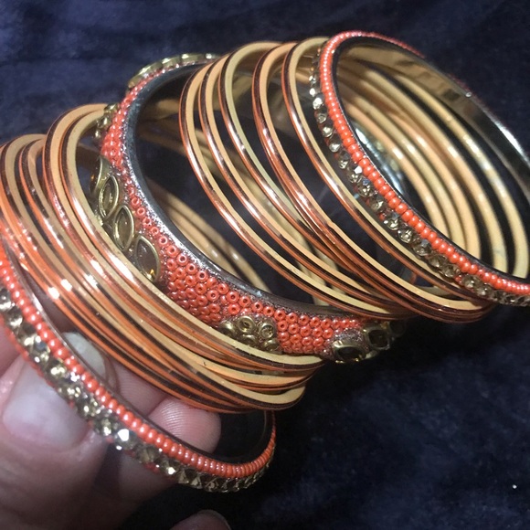 Bangles/bracelets - Picture 6 of 6